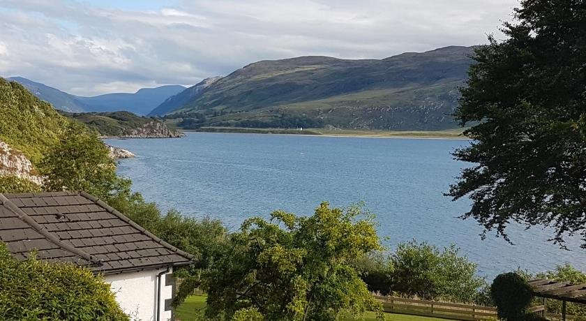 Lochview Guest House