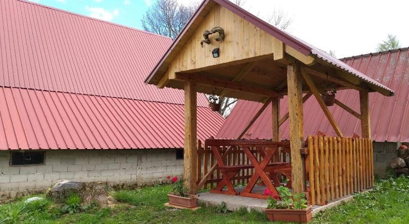 Domacinstvo Krstajic