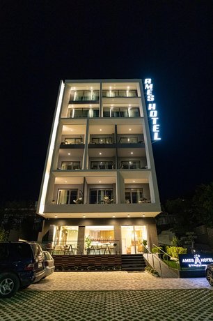 Ames Hotel & Spa