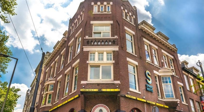 Sparks Hostel