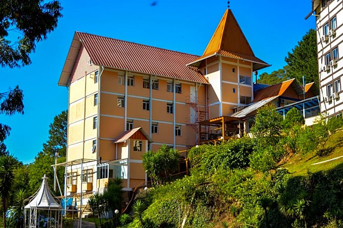Sky Valle Hotel