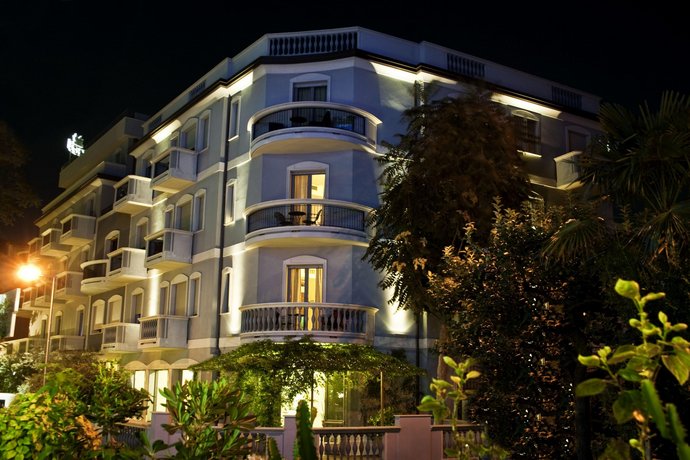 Sovrana Hotel & Spa