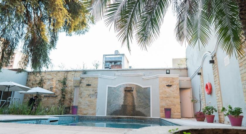 Hotel Embajador