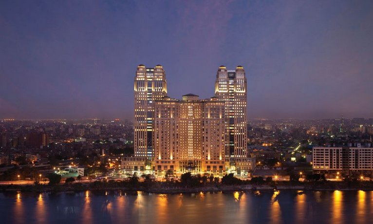 Fairmont Nile City