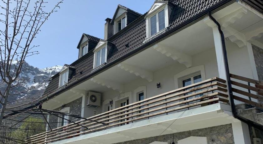 Boga Alpine Resort