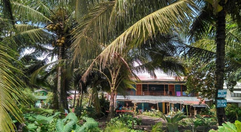 Tortuguero Adventures Beach House