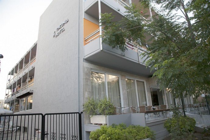 Theonia Hotel