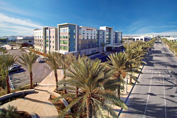 Homewood Suites by Hilton Long Beach Airport