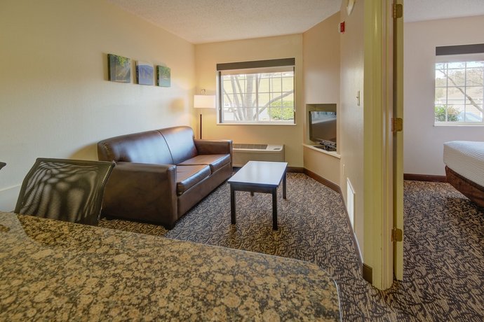 Leconte Hotel & Convention Center, Ascend Hotel Collection