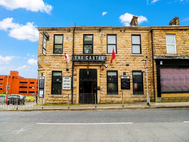 OYO Castle Hotel, Accrington