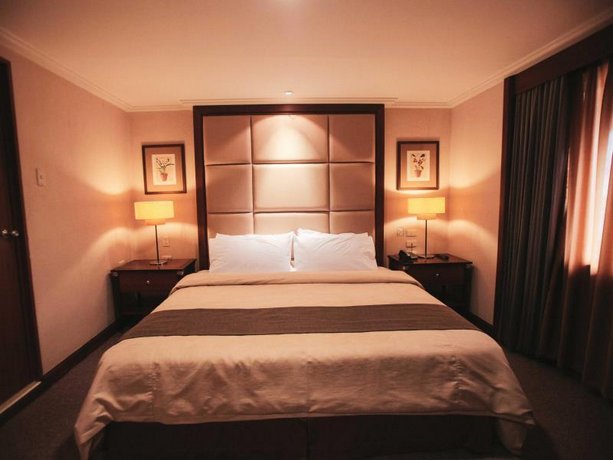 Crown Hotel