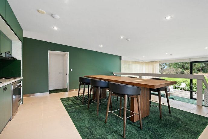 Eden Oak Geelong