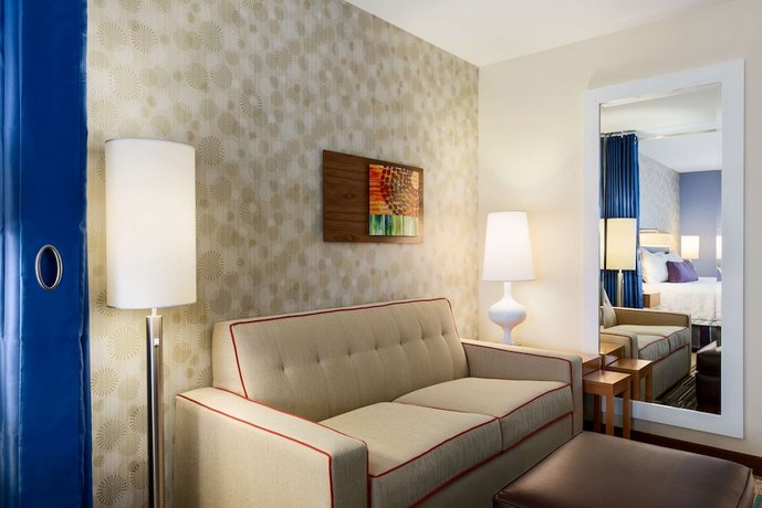 Home2 Suites by Hilton Sioux Falls/ Sanford Medical Center