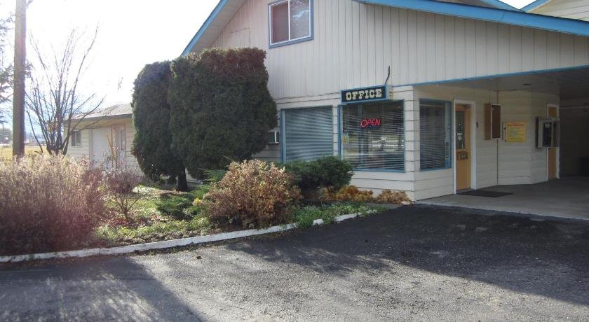 Y-5 Motel