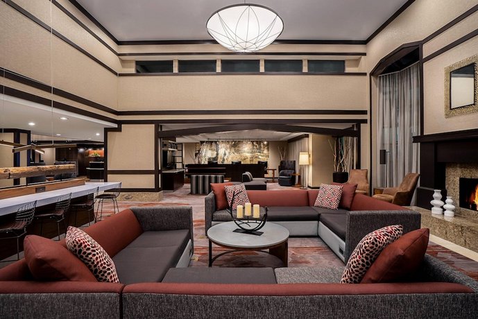 Courtyard by Marriott Los Angeles Pasadena/Old Town