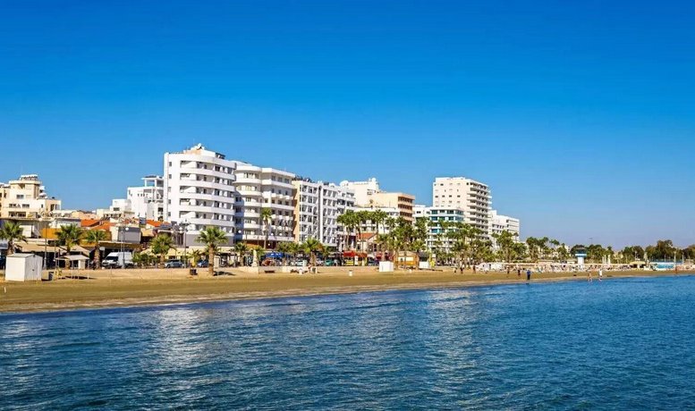 Hai hotel