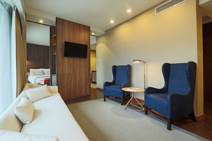DoubleTree by Hilton Santiago Kennedy