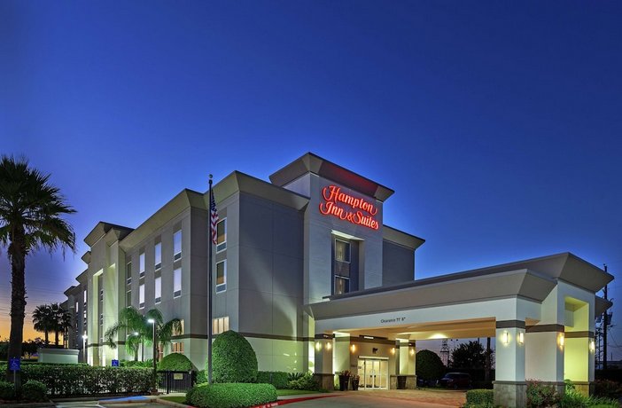 Hampton Inn & Suites Houston-Bush Intercontinental Airport