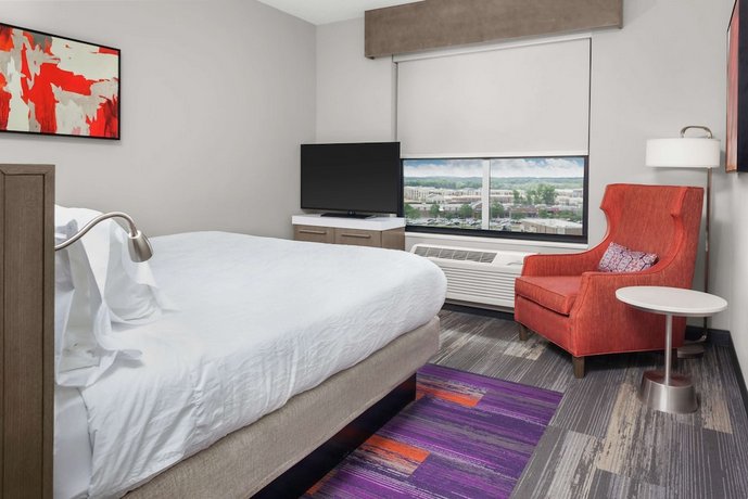 Hilton Garden Inn Charlotte Waverly