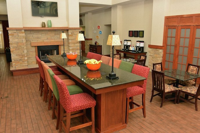 Hampton Inn & Suites Springfield