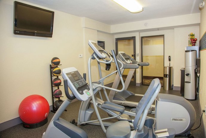 Hampton Inn Baton Rouge - I-10 & College Dr.
