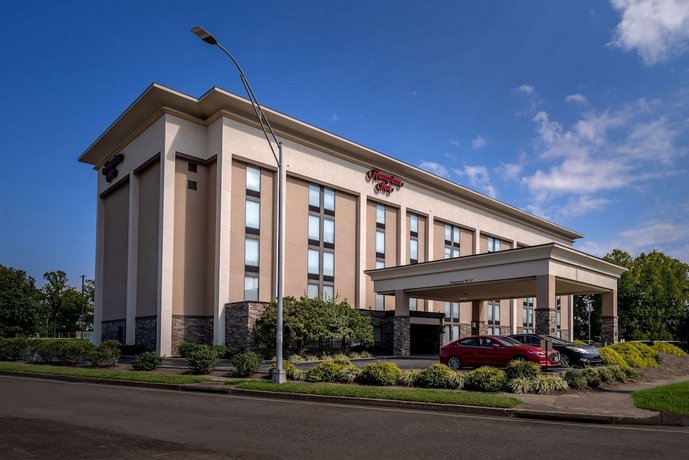 Hampton Inn Charleston Downtown