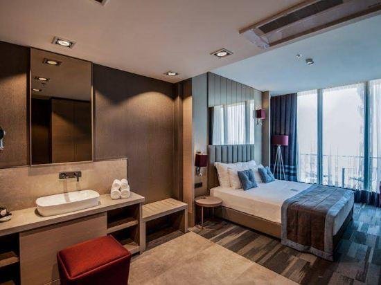 Vista Boutique Hotel