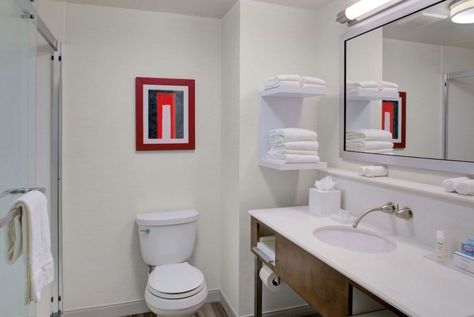 Hampton Inn & Suites Columbus Scioto Downs