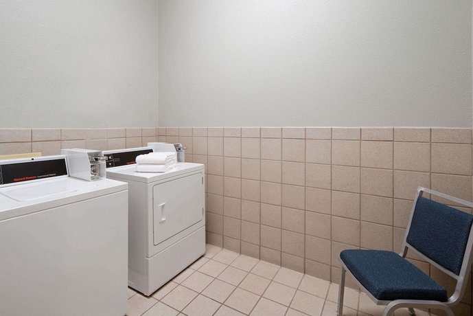 La Quinta Inn & Suites by Wyndham Brownsville North