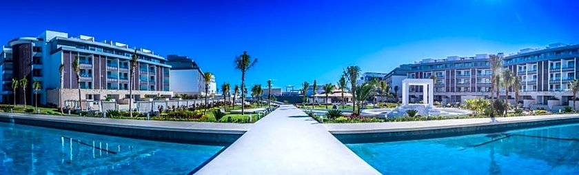 Majestic Elegance Costa Mujeres