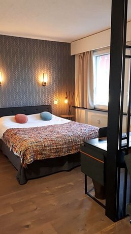 Brit Hotel Roanne - Le Grand Hotel
