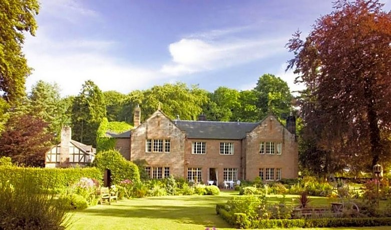 Trigony House Hotel