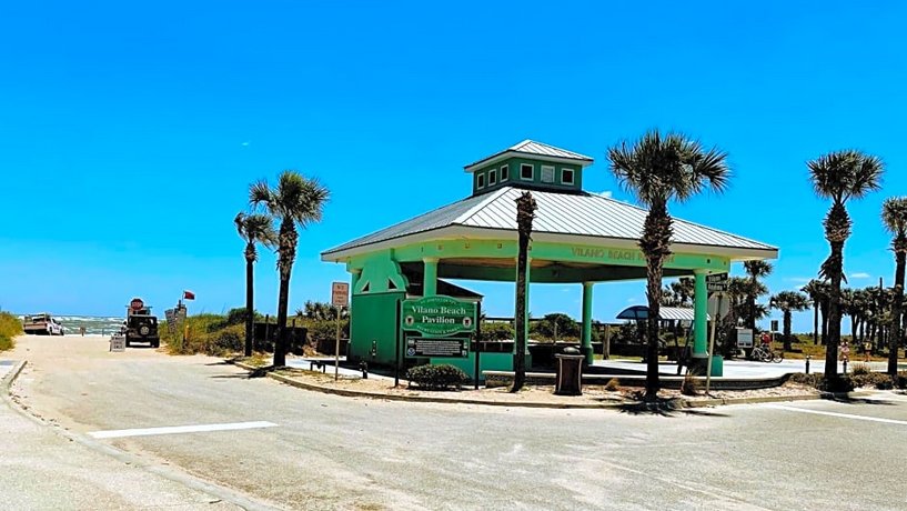 Magic Beach Motel