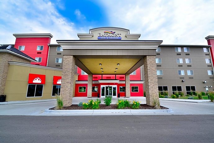 Baymont by Wyndham Grand Forks