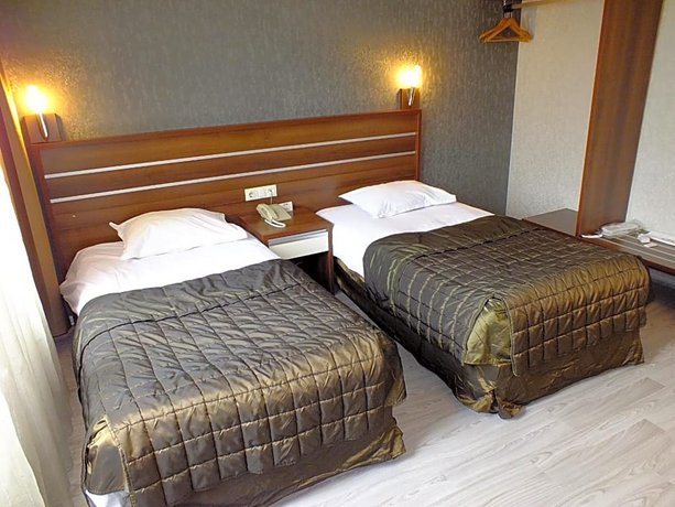 Lifos Hotel