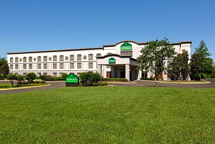Wingate by Wyndham Montgomery