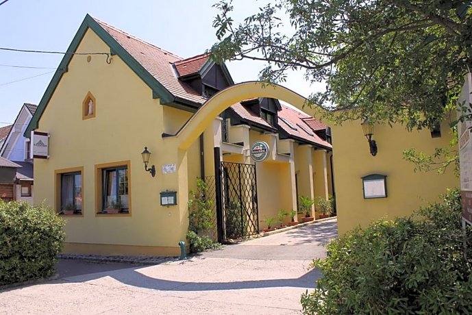 Levanda Panzió