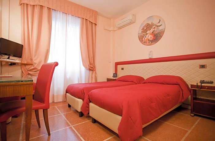 Hotel La Pace