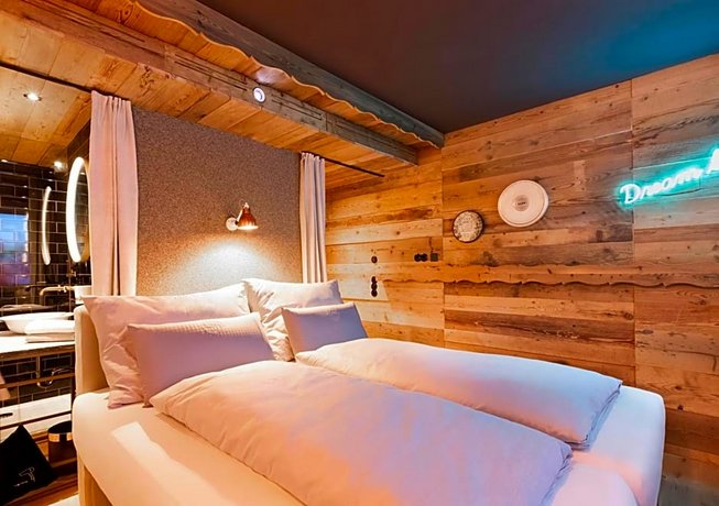 Sepp - Alpine Boutique Hotel