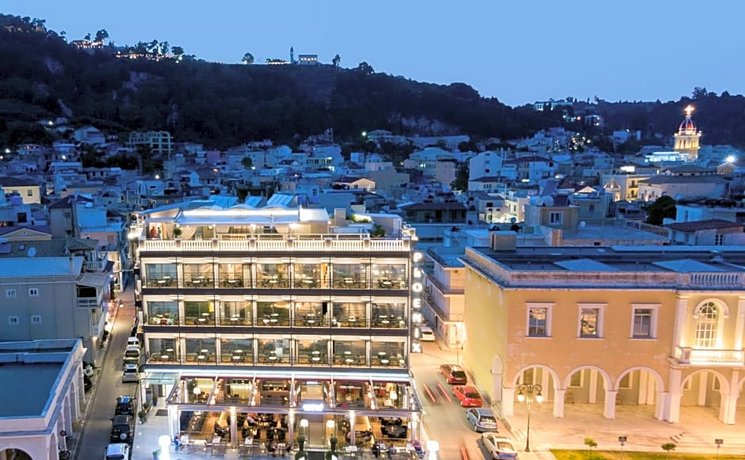 Phoenix Hotel