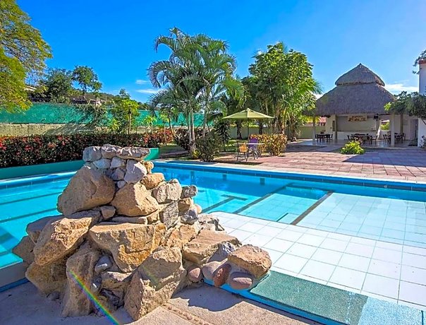 Hotel Parotas Manzanillo