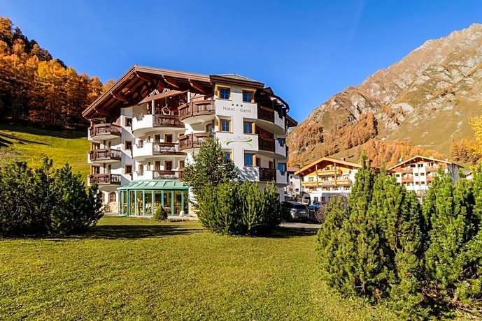 Hotel Garni Chasa Nova