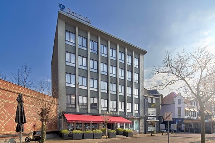 Hotel La Reine