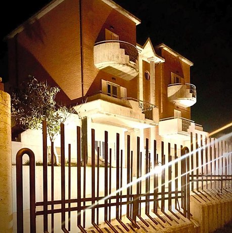 Villa Carmen Resort