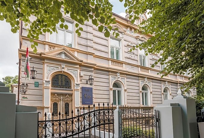 Roze Villa