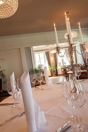 Hotel Rätia