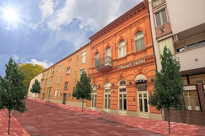 Mozart Hotel