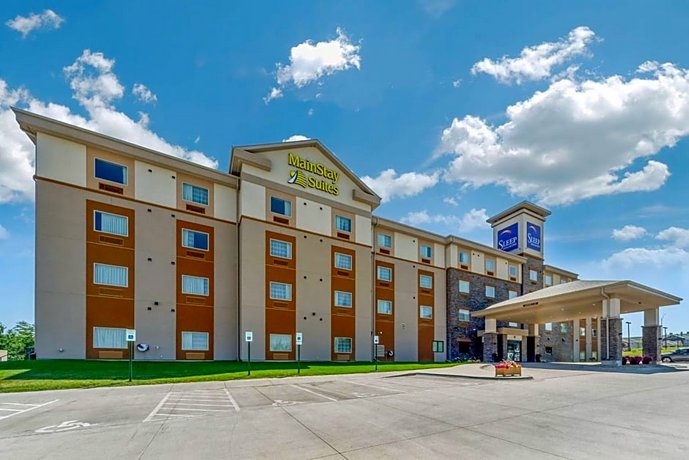 Sleep Inn & Suites University