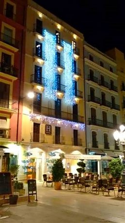 Plaça De La Font