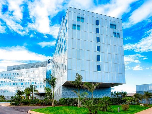 Novotel Convention And Spa